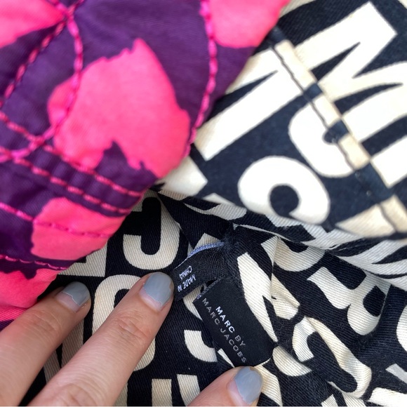 2010 Marc by Marc Jacobs Pink Quilted Heart-Print Nylon Tote - Picture 4 of 11